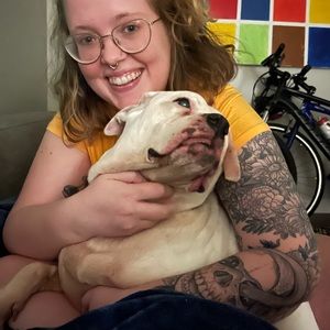 Meet your Posher, Jobeth